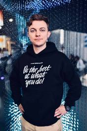 Виталий Охотников 
